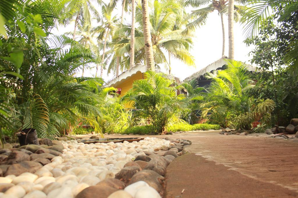 Sea Shades Palolem Resort Esterno foto